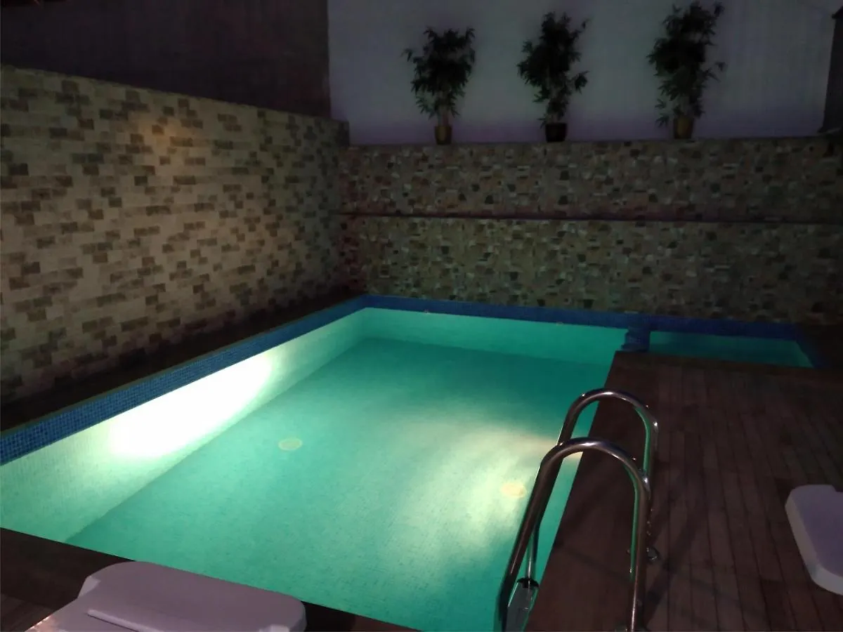 Apartment Apartmentos Corona Cazorla
