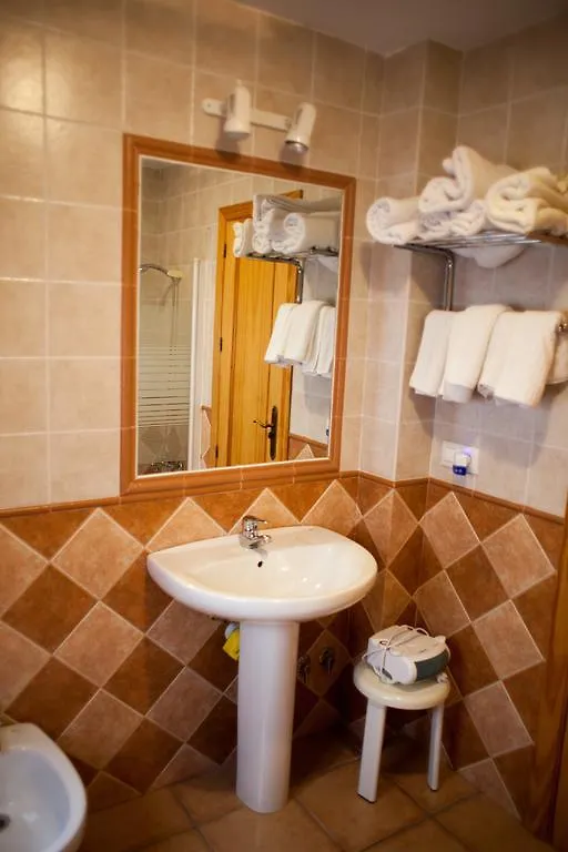 Apartmentos Corona Cazorla İspanya